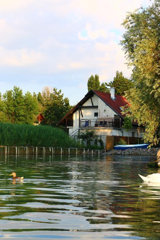 Villa Nefelejcs Zamárdi Esterno foto